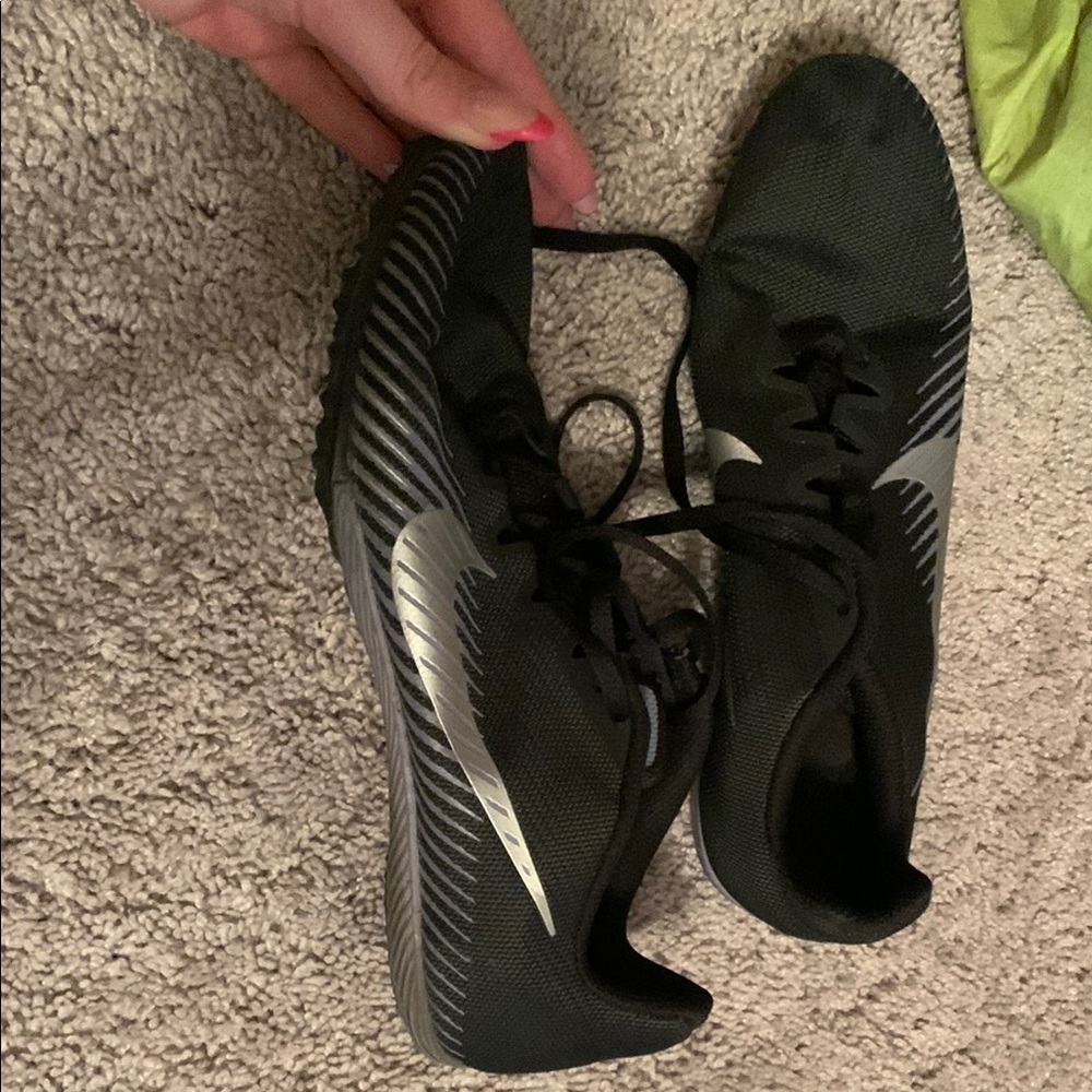 Nike Women's Black and Silver Zoom Rival track running spikes